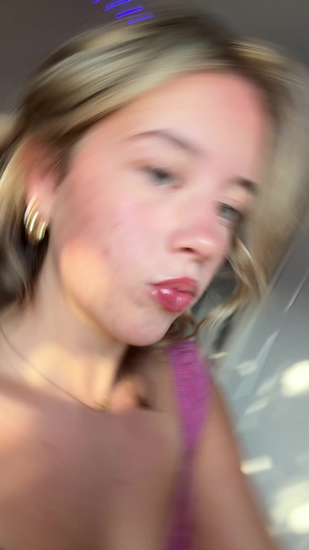 @shhhlolshlolllyay