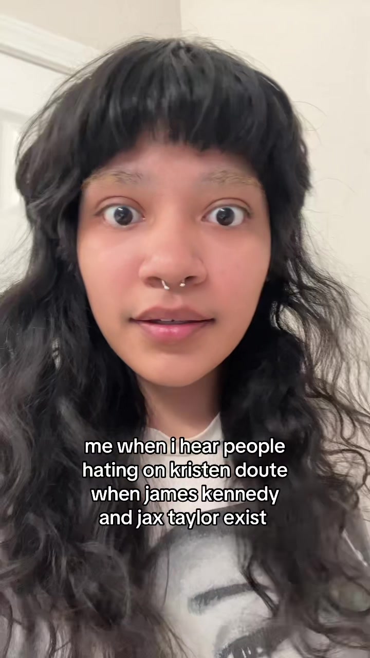 @r𖦹nnie