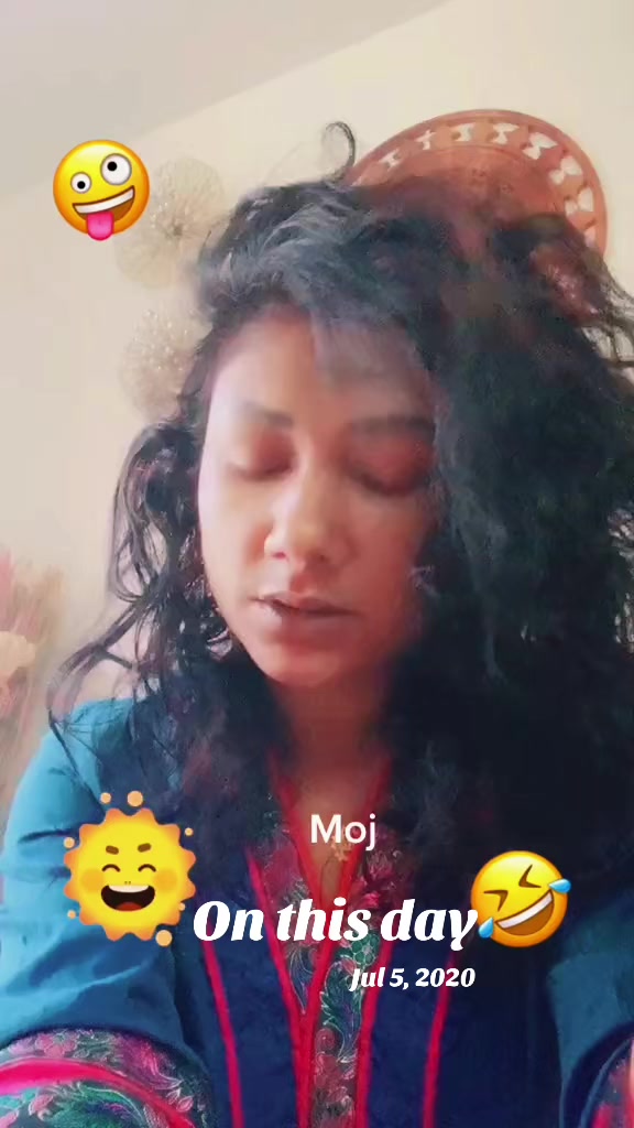 @Zoya the YouTube queen 👸✅1