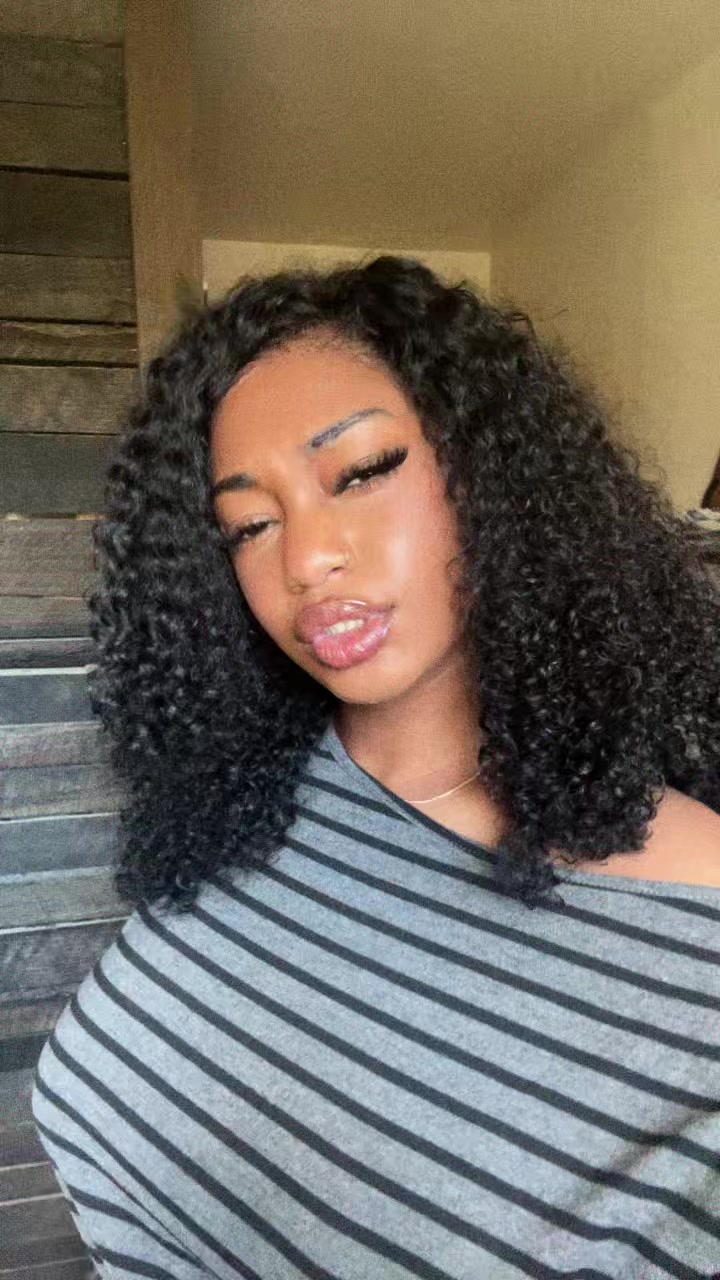 @⬞