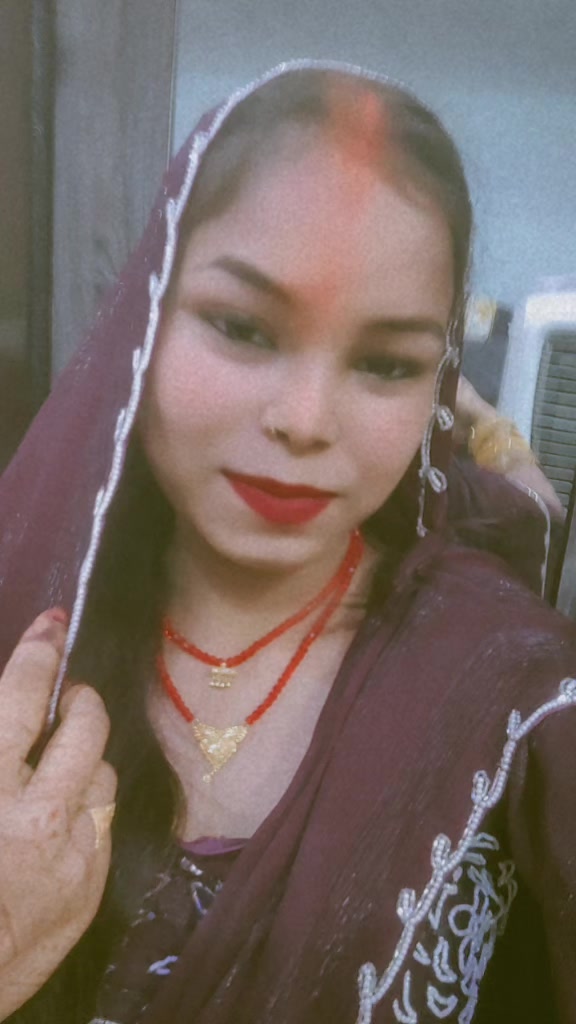 @chandani...bhagat💐❤️🫂😘💗
