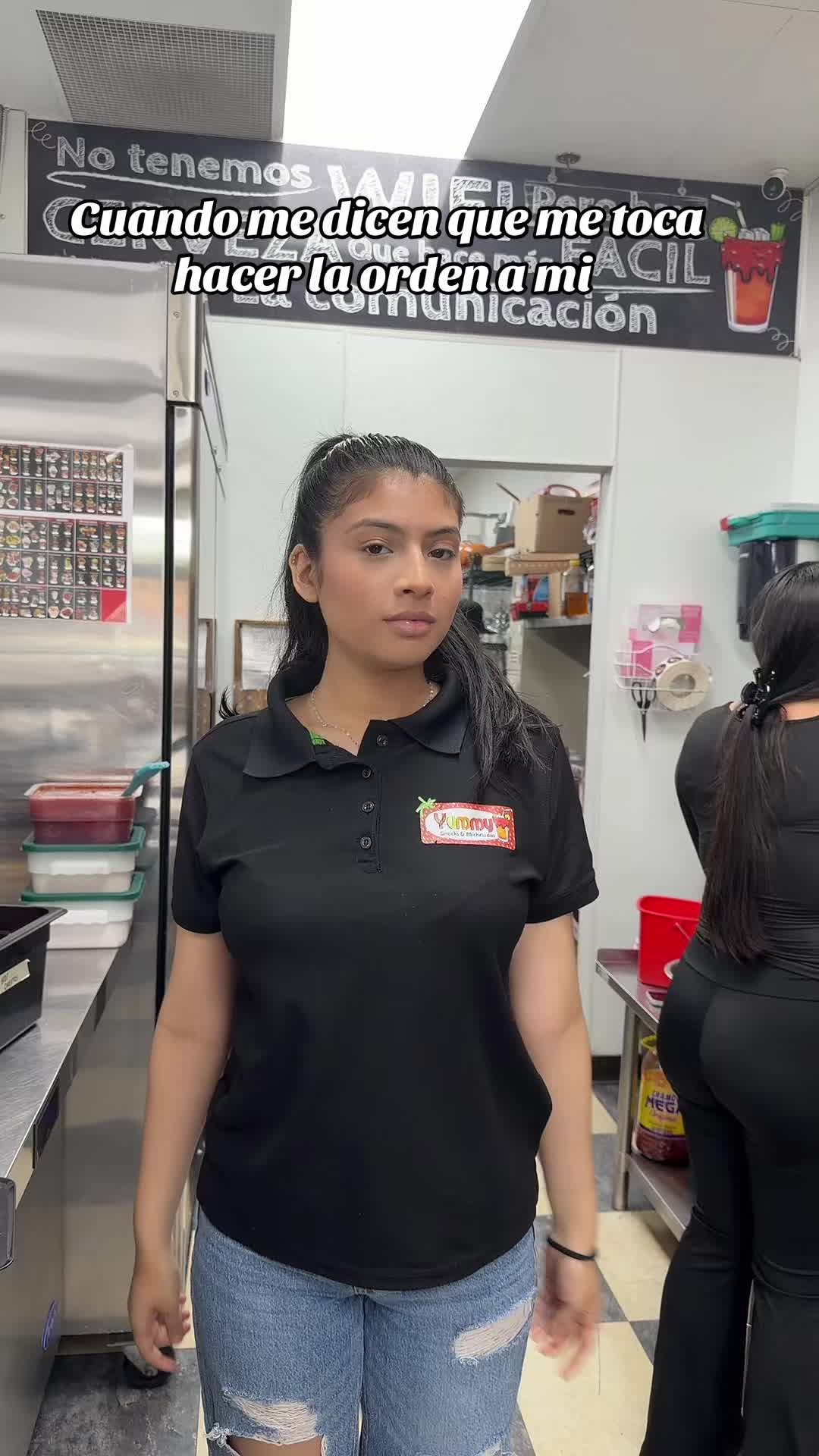 @Yummy snacks y micheladas