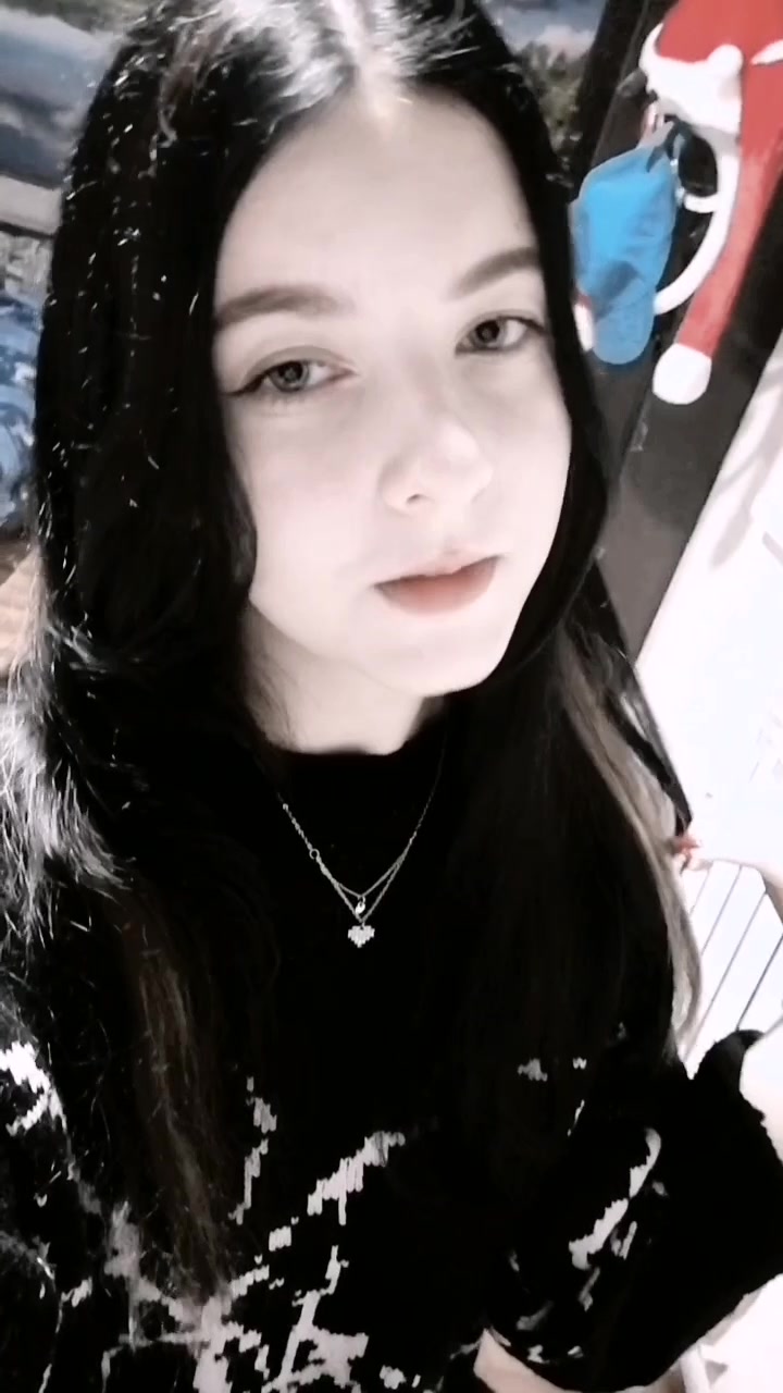 @𝓁𝒾𝓃𝒶𝓍𝓈ℯ𝓁𝒻🕷️