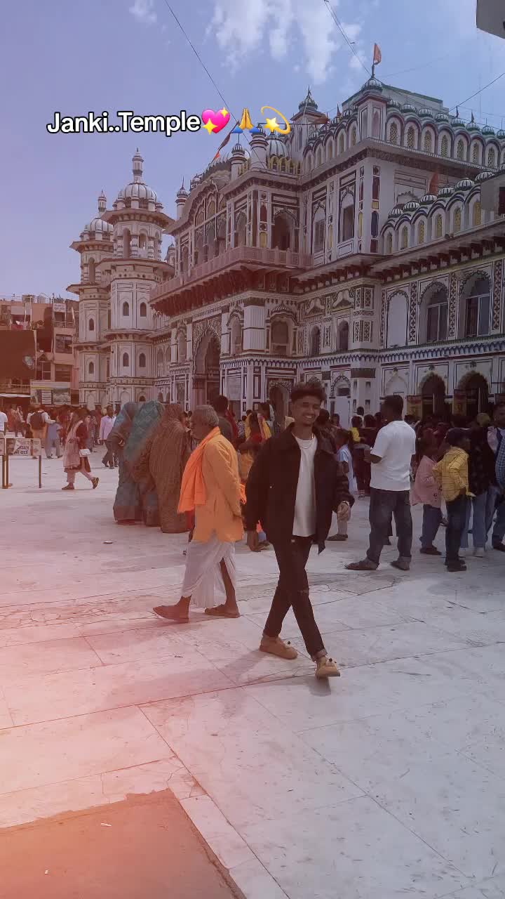 @👑𝐌𝐫_𝐘𝐚𝐝𝐚𝐯_𝐣𝐢🔥