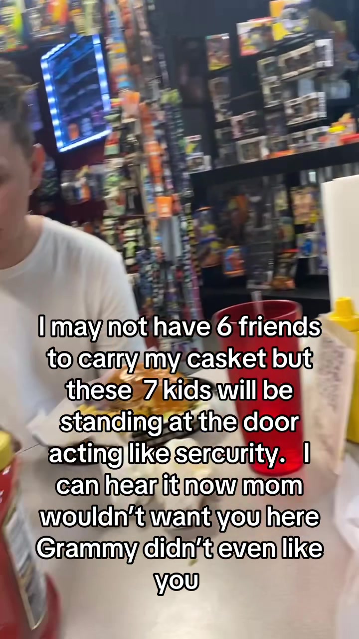 @April aka Grammy โ