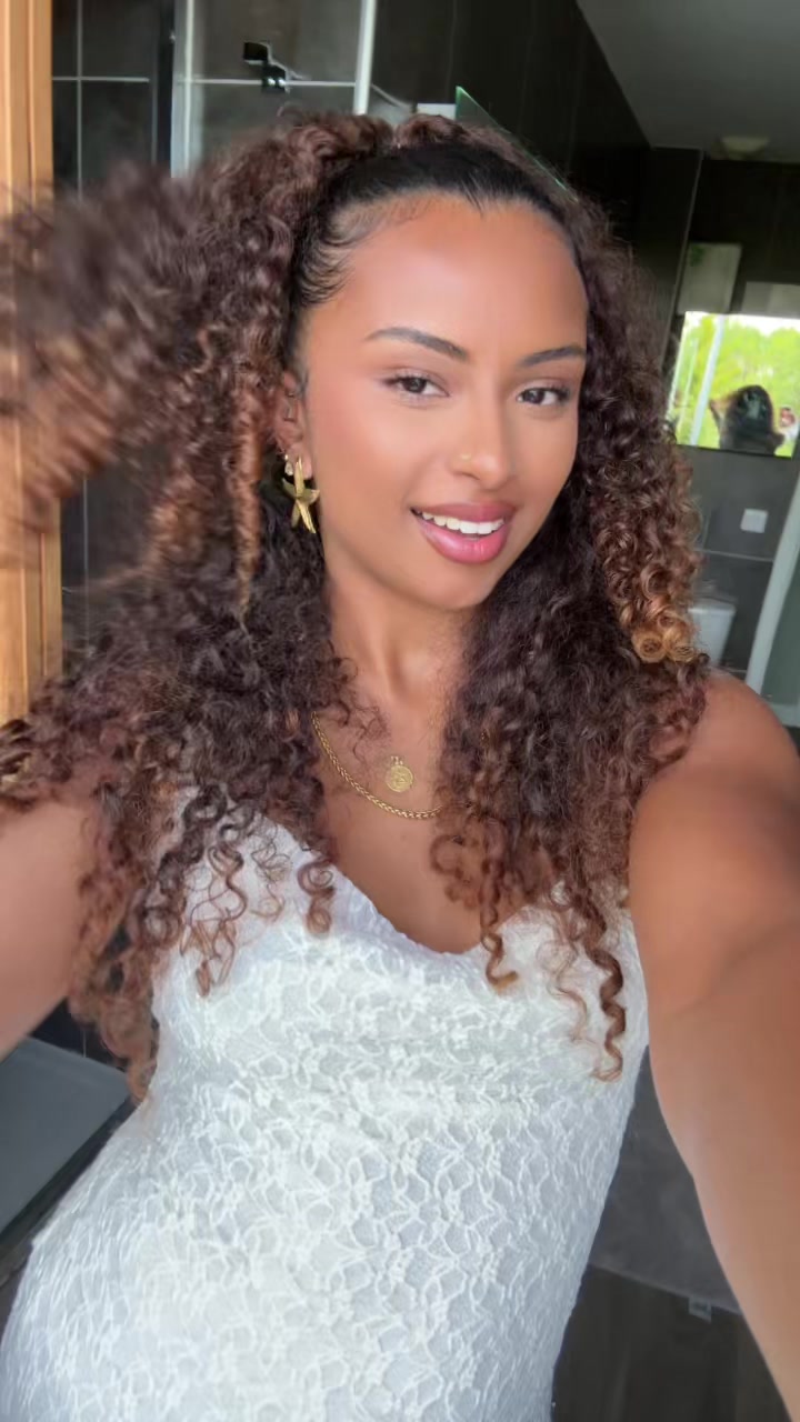 @elaiaa🦋