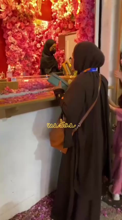 @mecca_eca