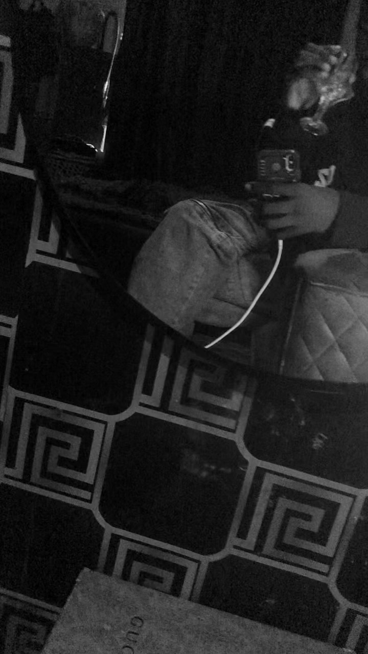 @&Aacute;L&Aacute;Ń&Iacute;🖤🦍