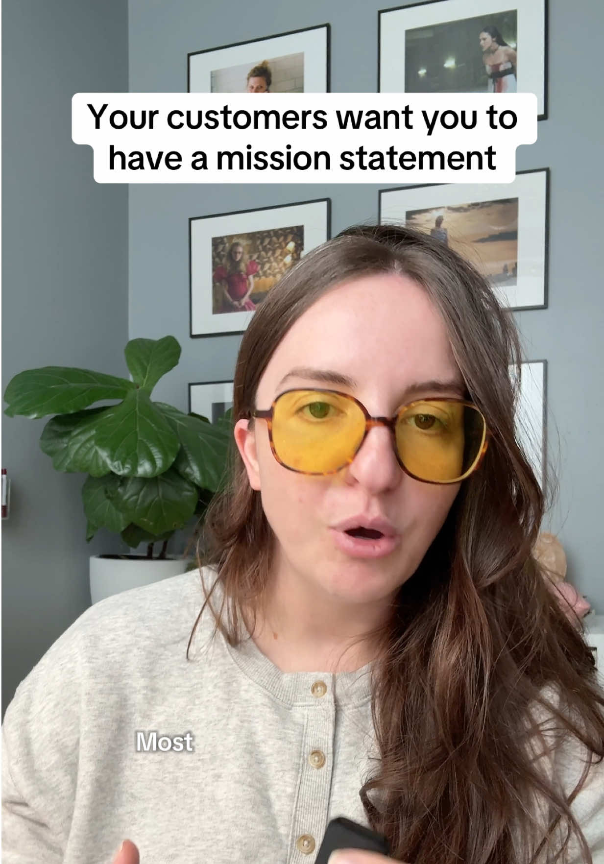@Anja | your brand strategist ✨