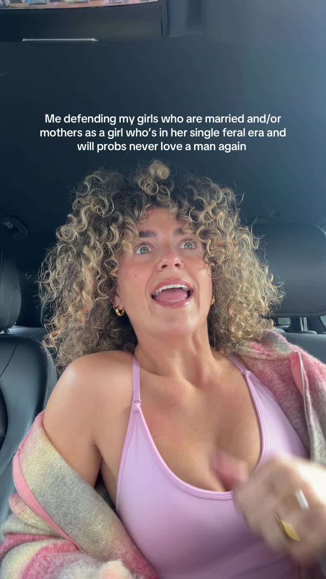 @elbuckles