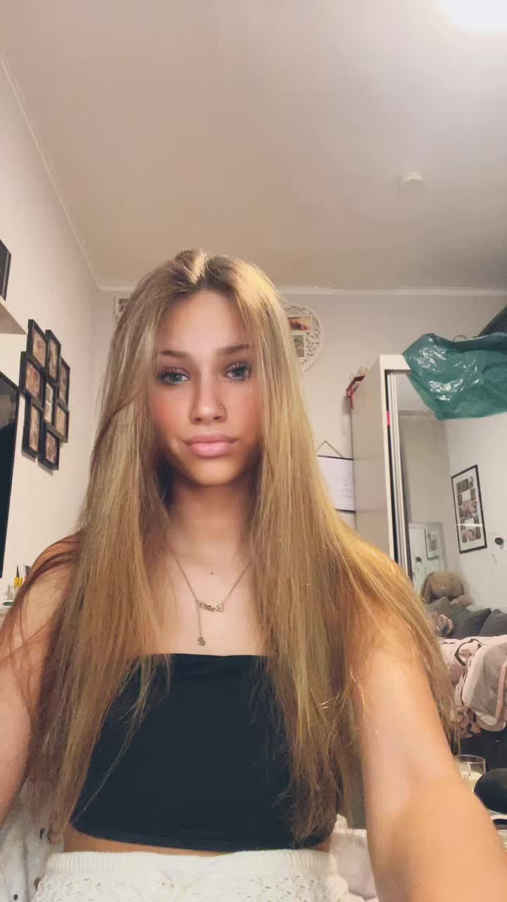 @𝒢𝓊𝓁𝒾𝒶 🫐🪼♥️🫶🏼