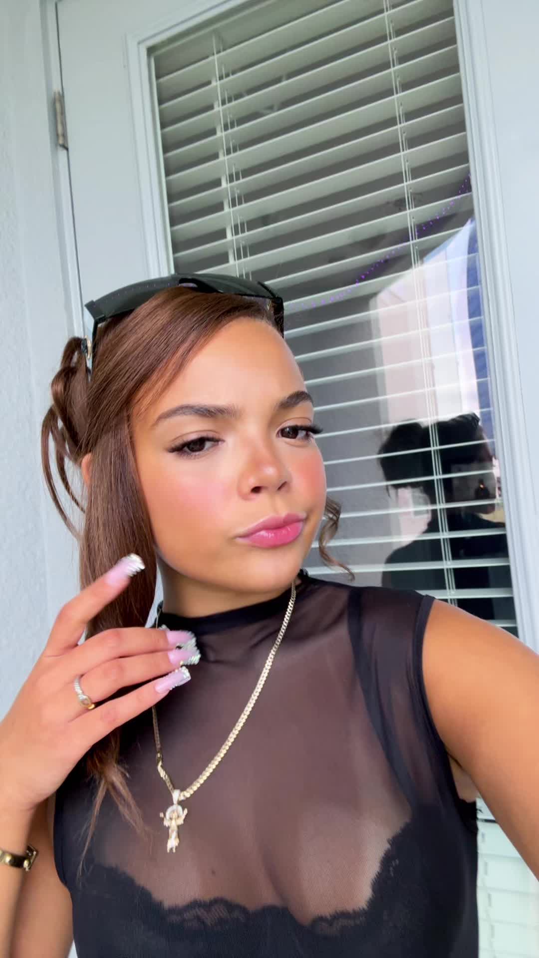 @Opmbabiela