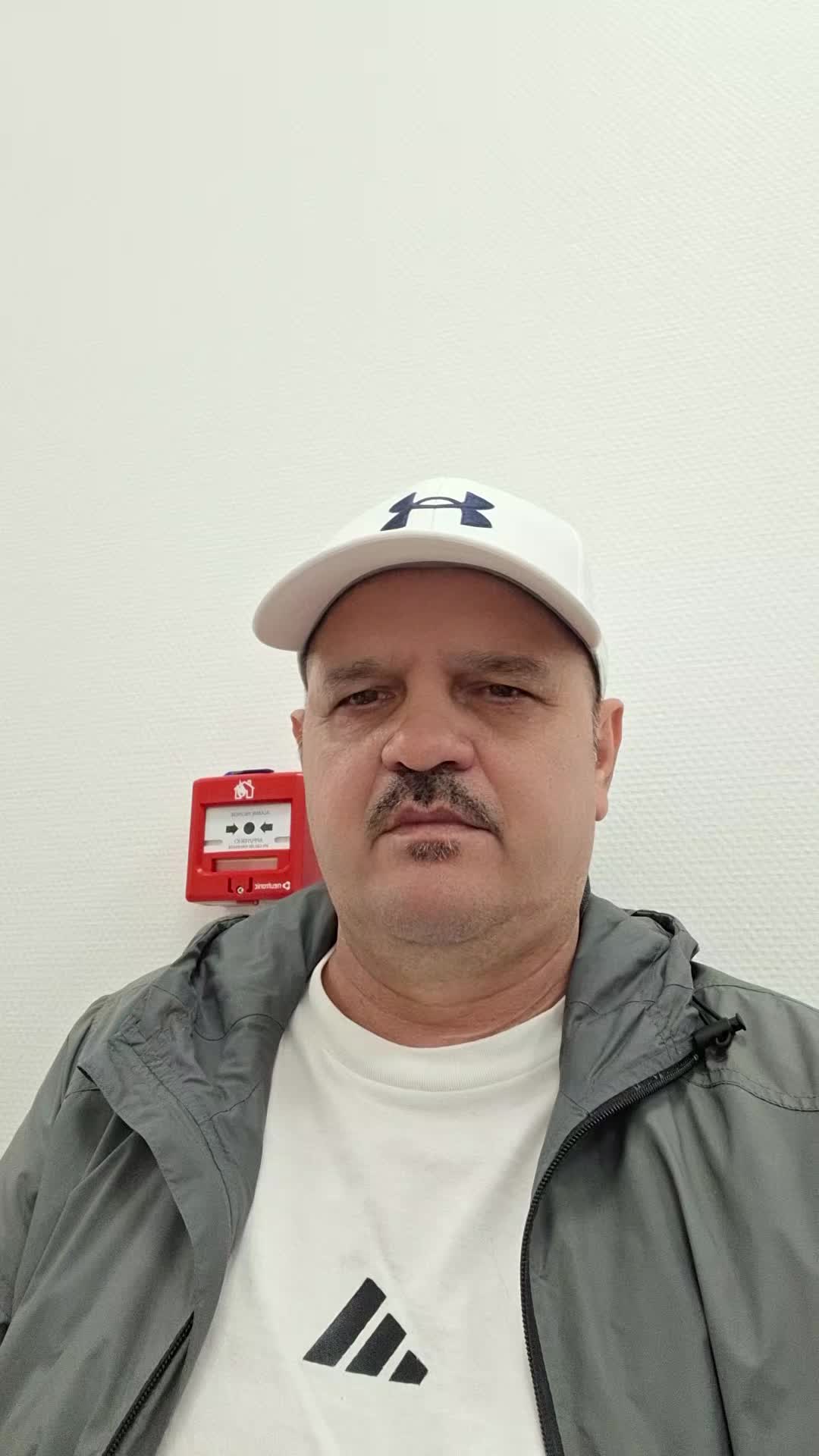 @Gabriel Iovescu