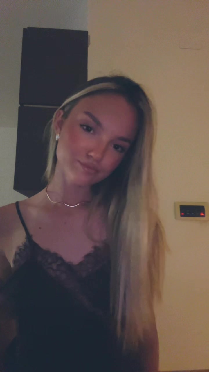 @𝐉𝐞𝐥𝐞𝐧𝐚