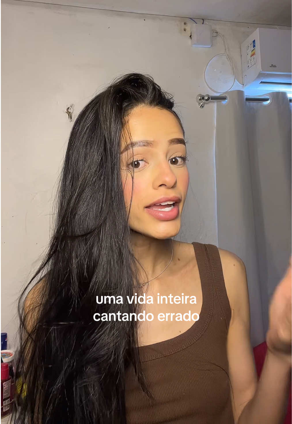 @vlogvanessa
