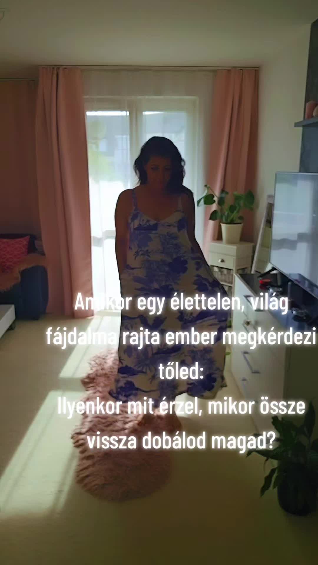 @mona