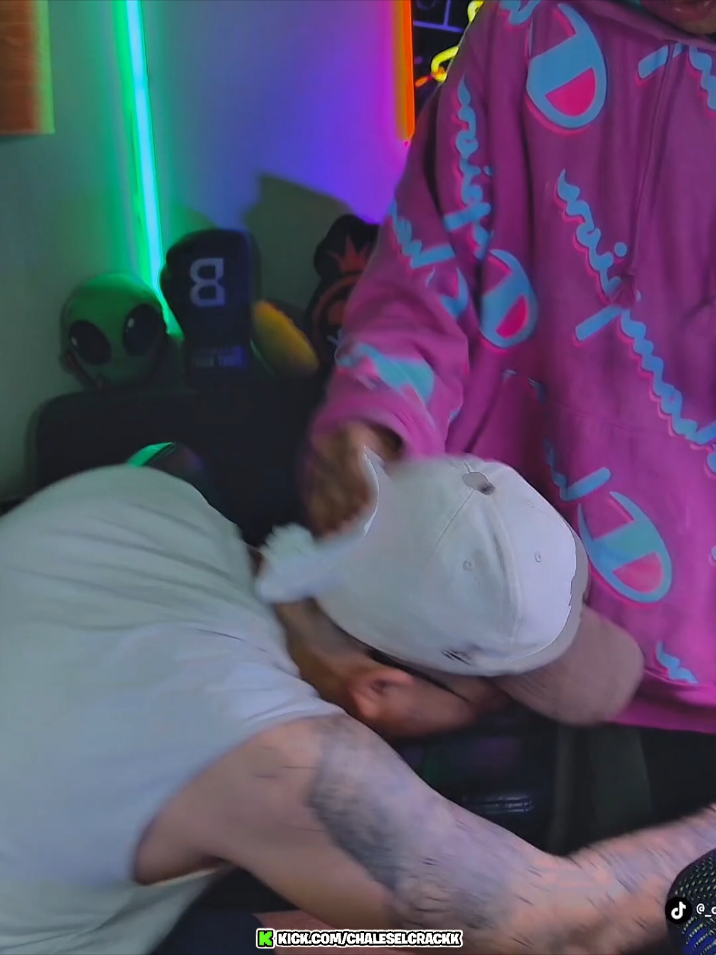 @CHALESELCRACK