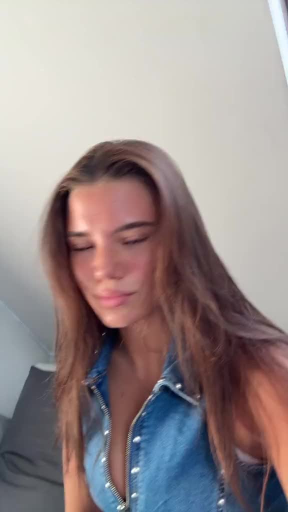 @user8321056702