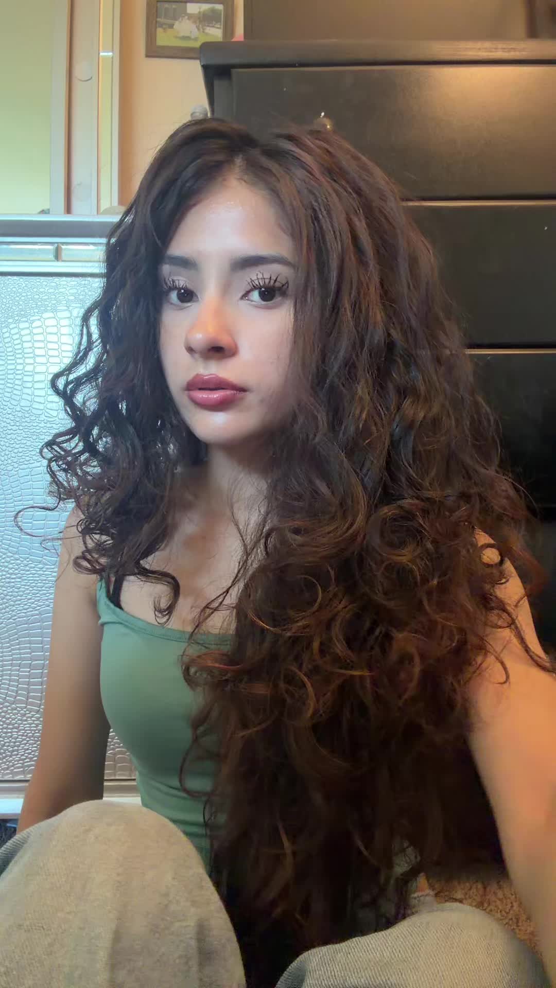 @Jdjdjsjksken