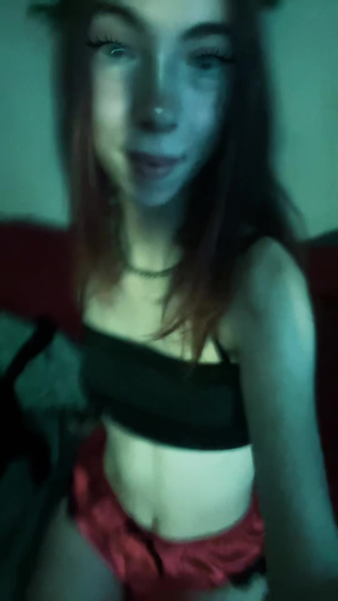 @Liv