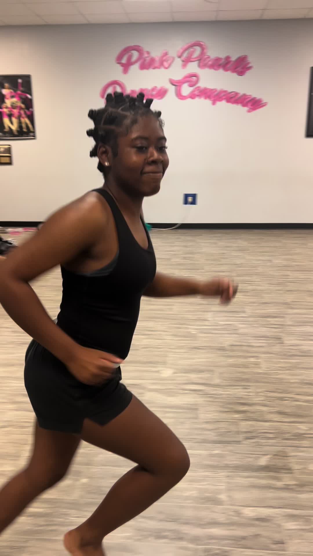 @officialpinkpearlsdanceco