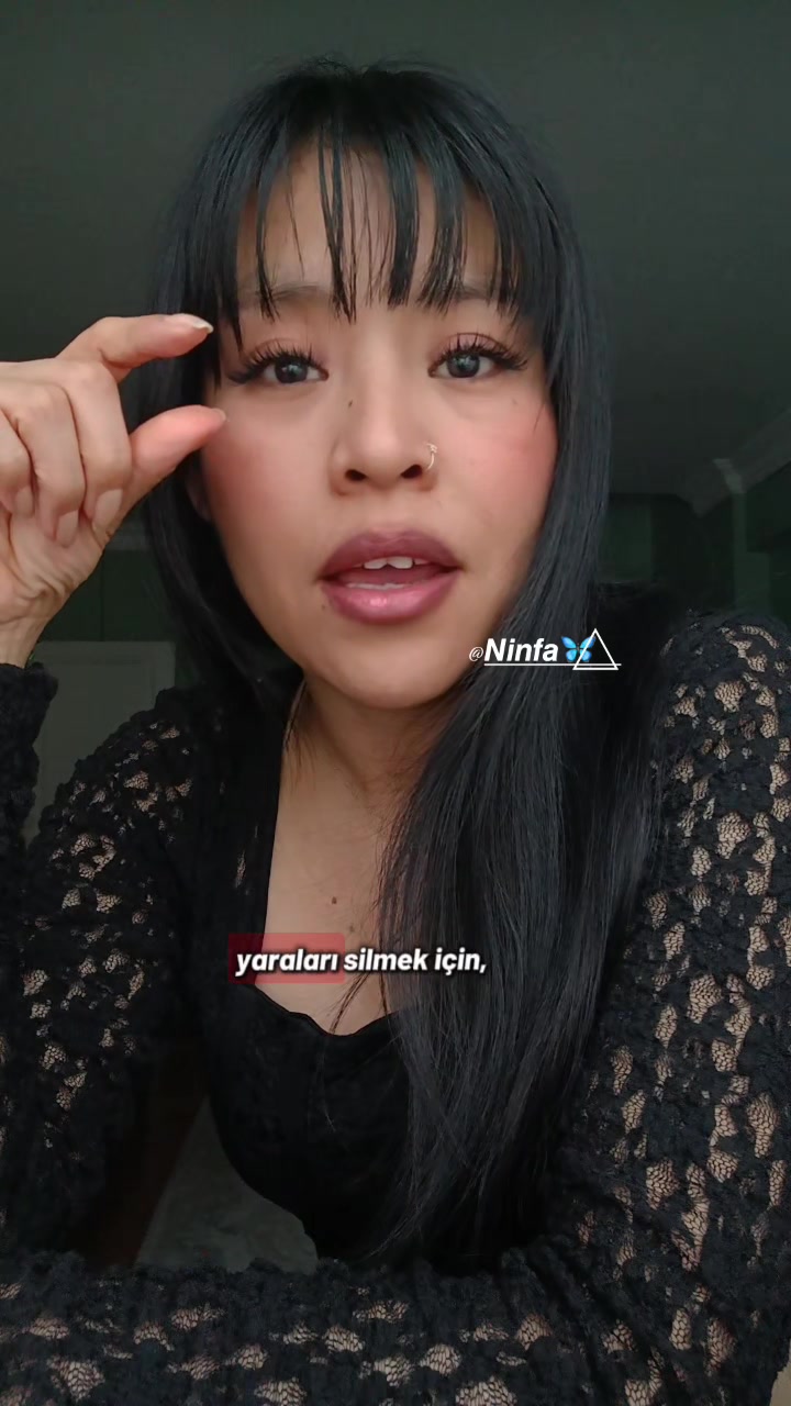 @𝙉𝙞𝙣𝙛𝙖  🦋⃤