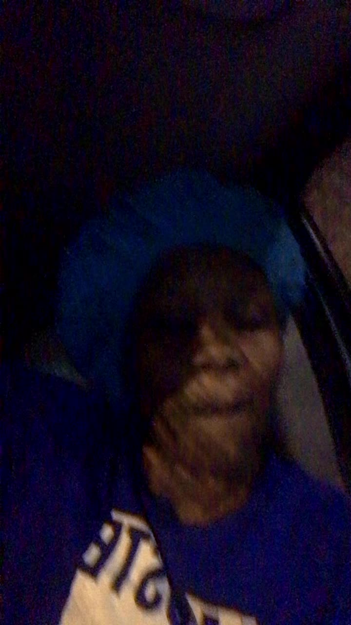 @Mzdimplez