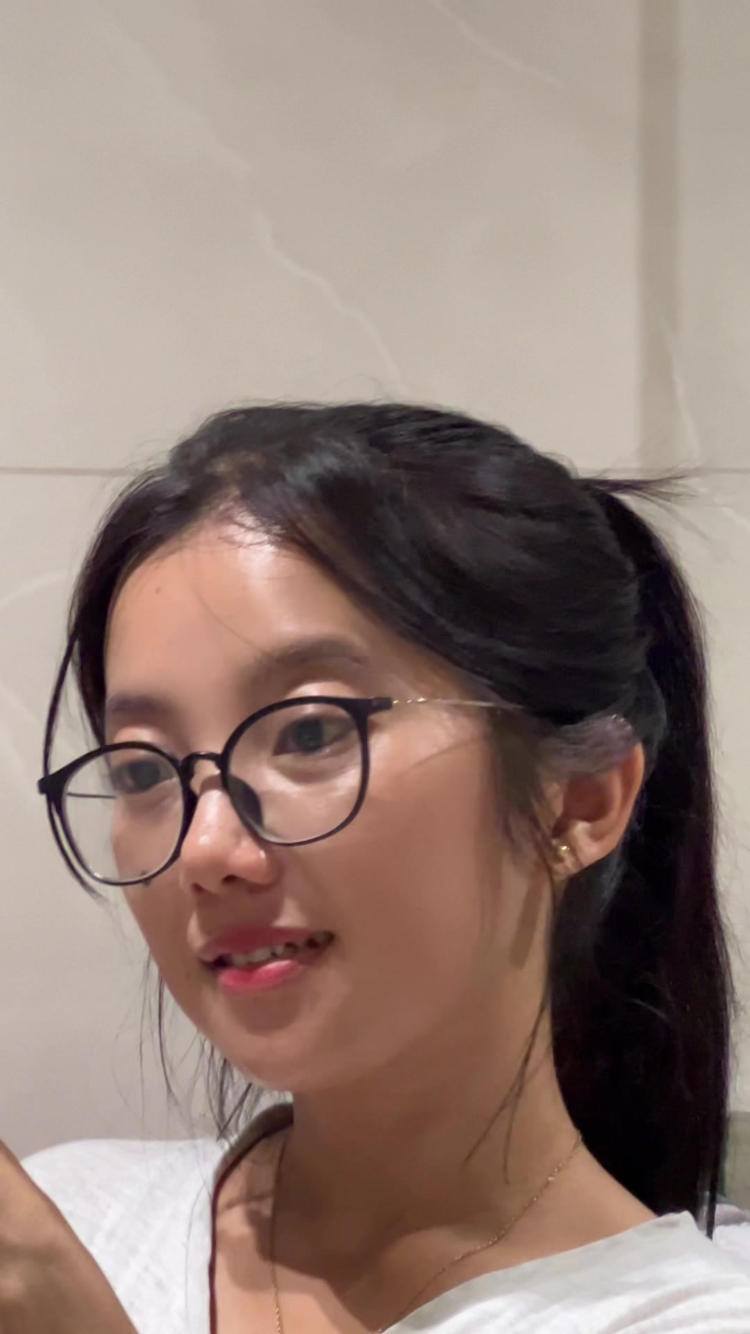 @sisi_syahira