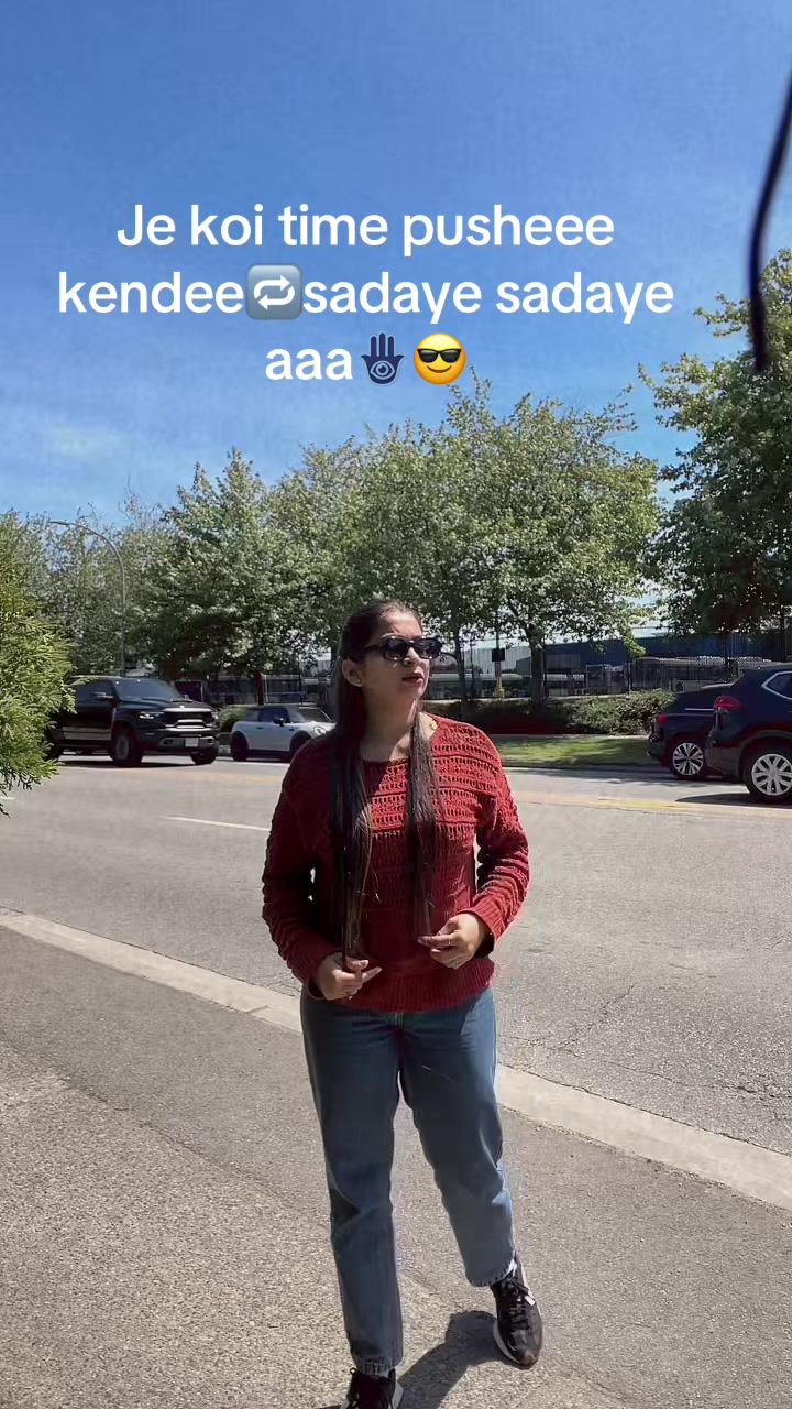 @komal_khaira97