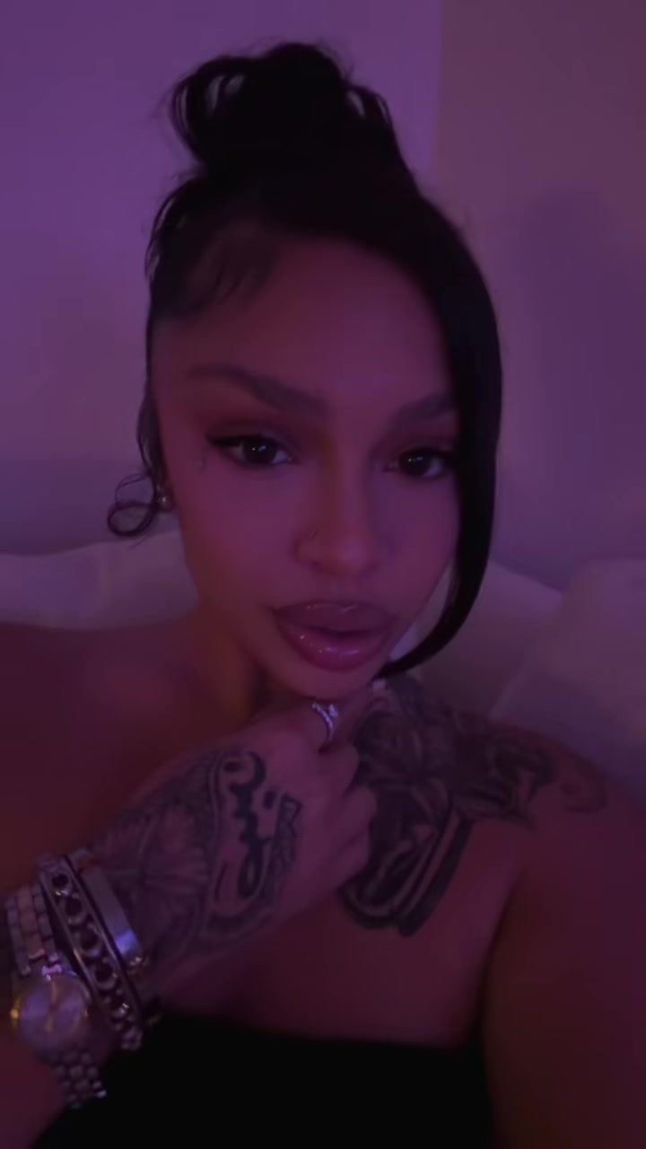 @NayeliiLisandra