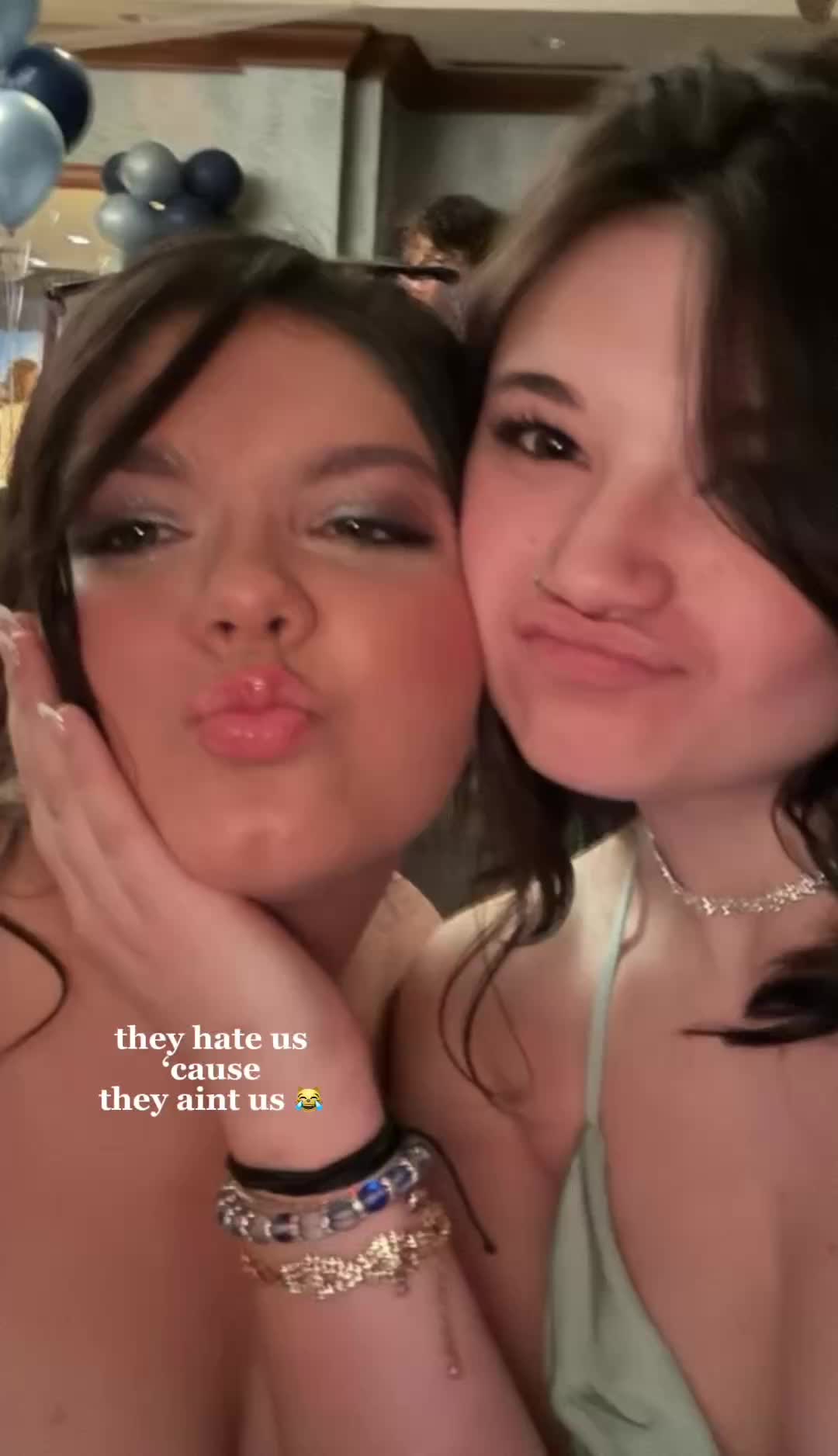 @lailyn