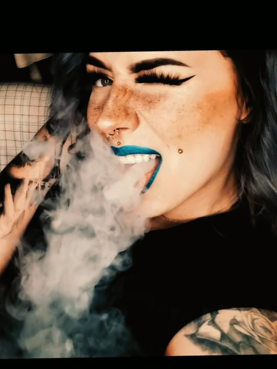 @mewmewmew ๐๐ฉท