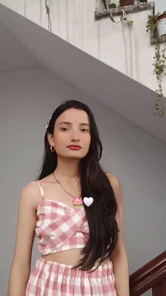 @N for Nanditaaaaa🤍💐