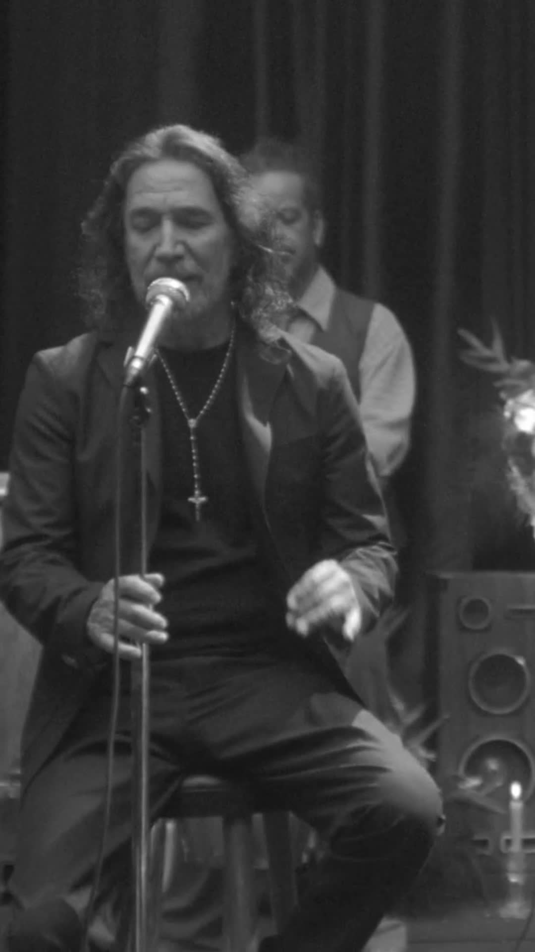 @Marco Antonio Solis