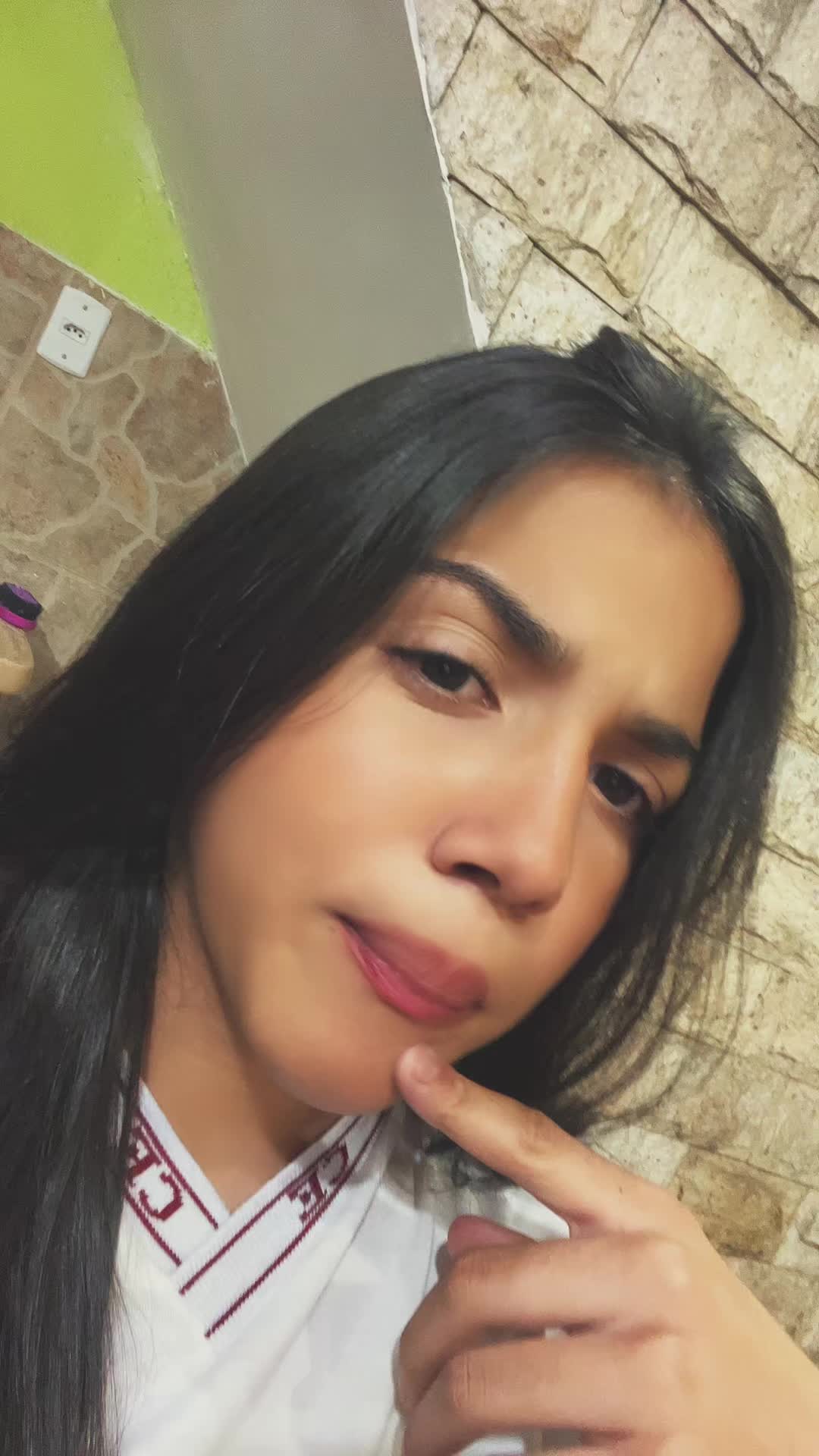 @Laura
