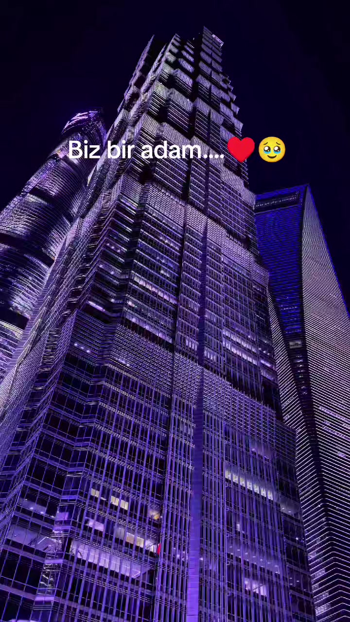 @𝓜ꨄ