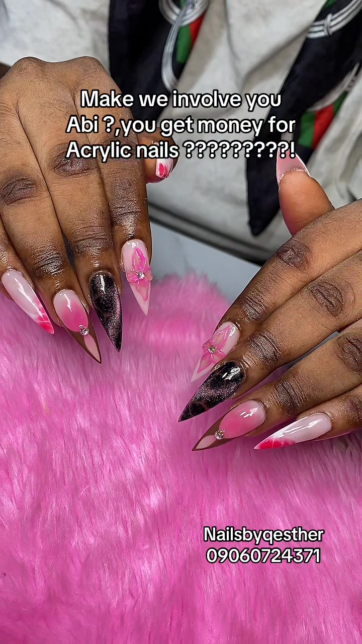 @nailsbyqesther
