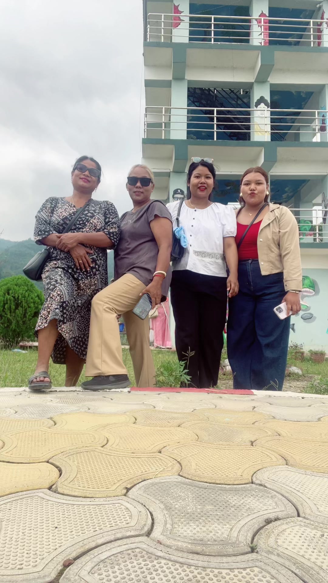 @naveena lembang