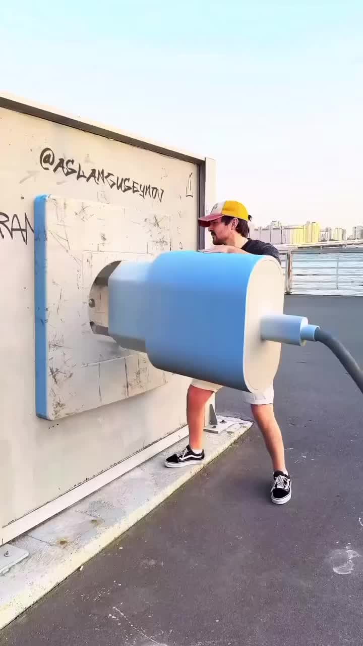 @𝐀𝐋𝐄𝐊𝐇𝐌🇺🇦