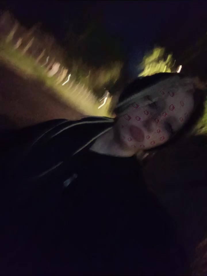 @кто я?👹