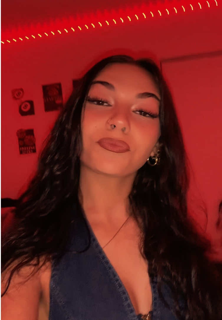 @janyeve_jobin