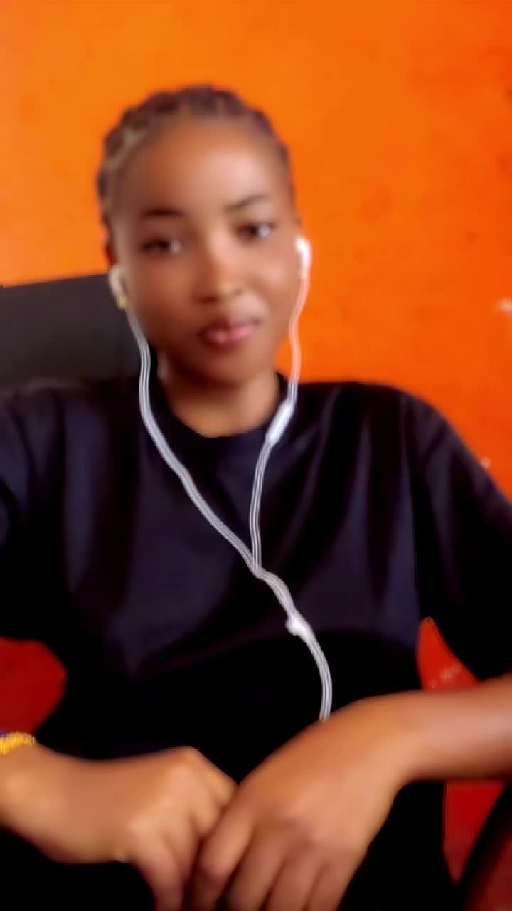 @💔Queen🦋cute🍀🌴