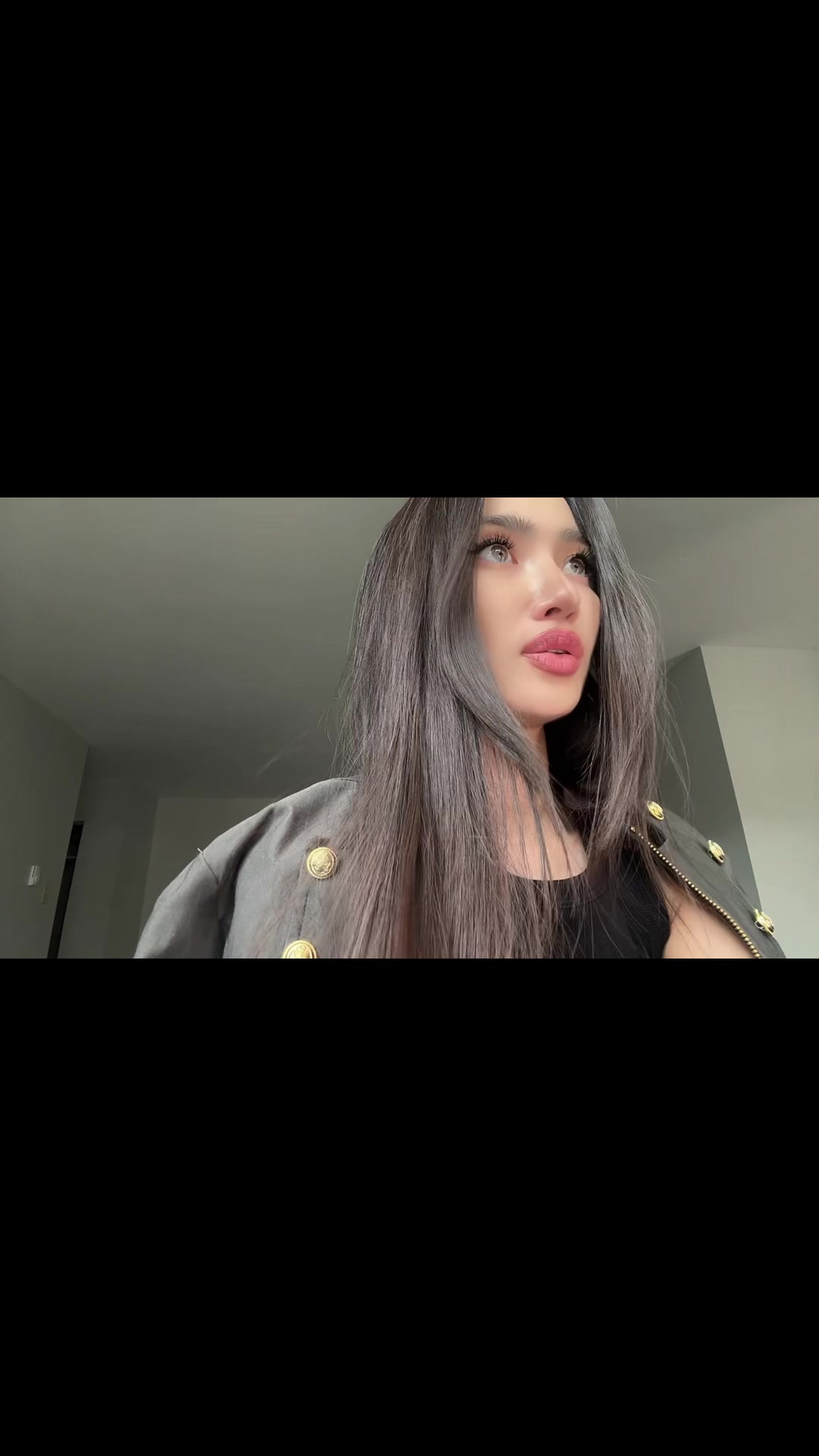 @Акула