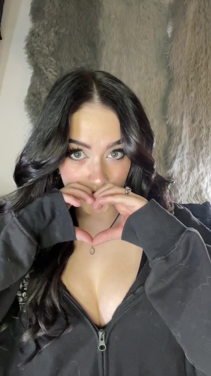 @Carmen Grey