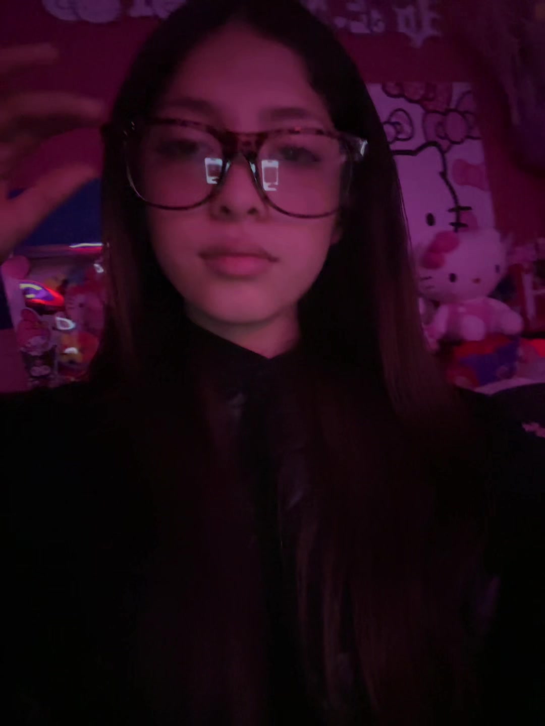 @️ 👩🏻🦱