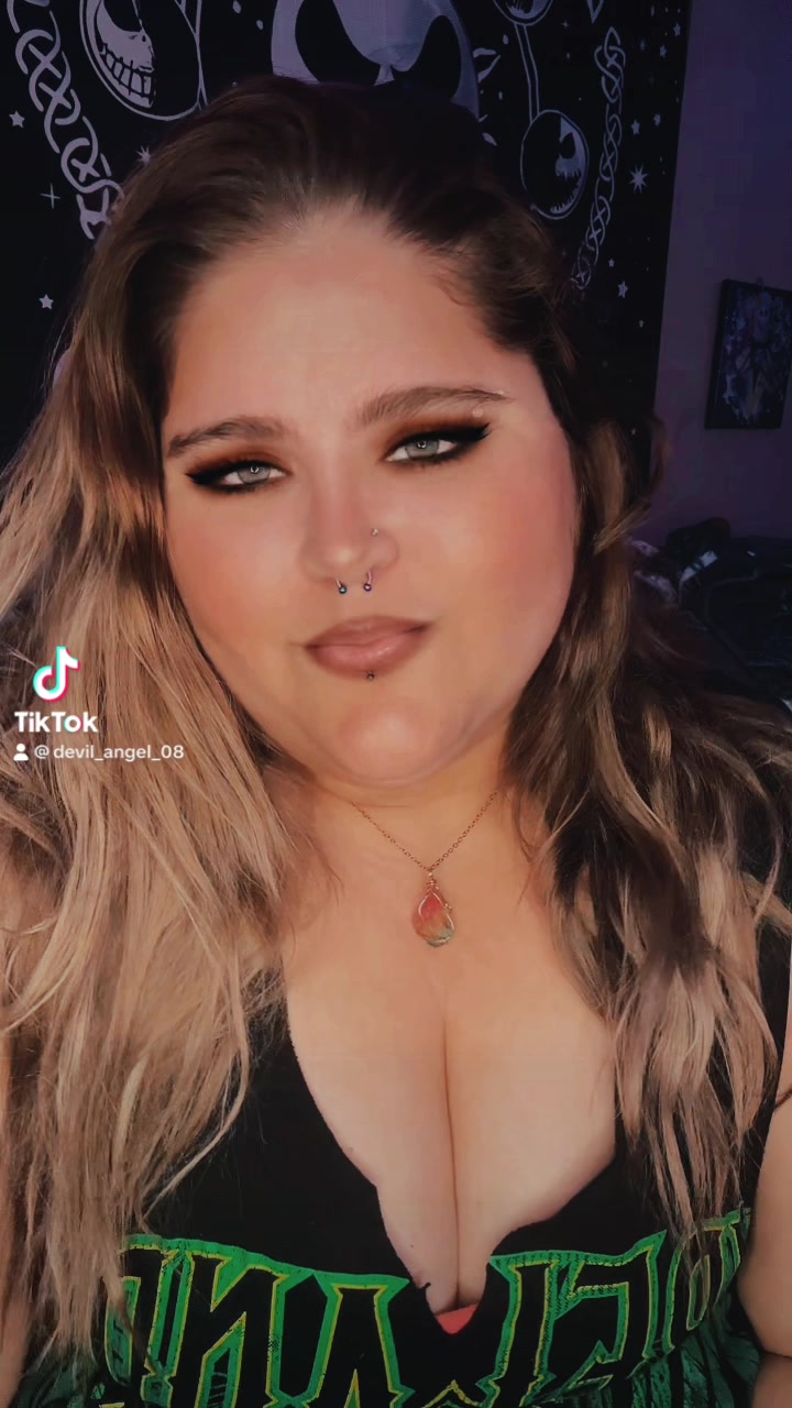 @Devil_angel_08