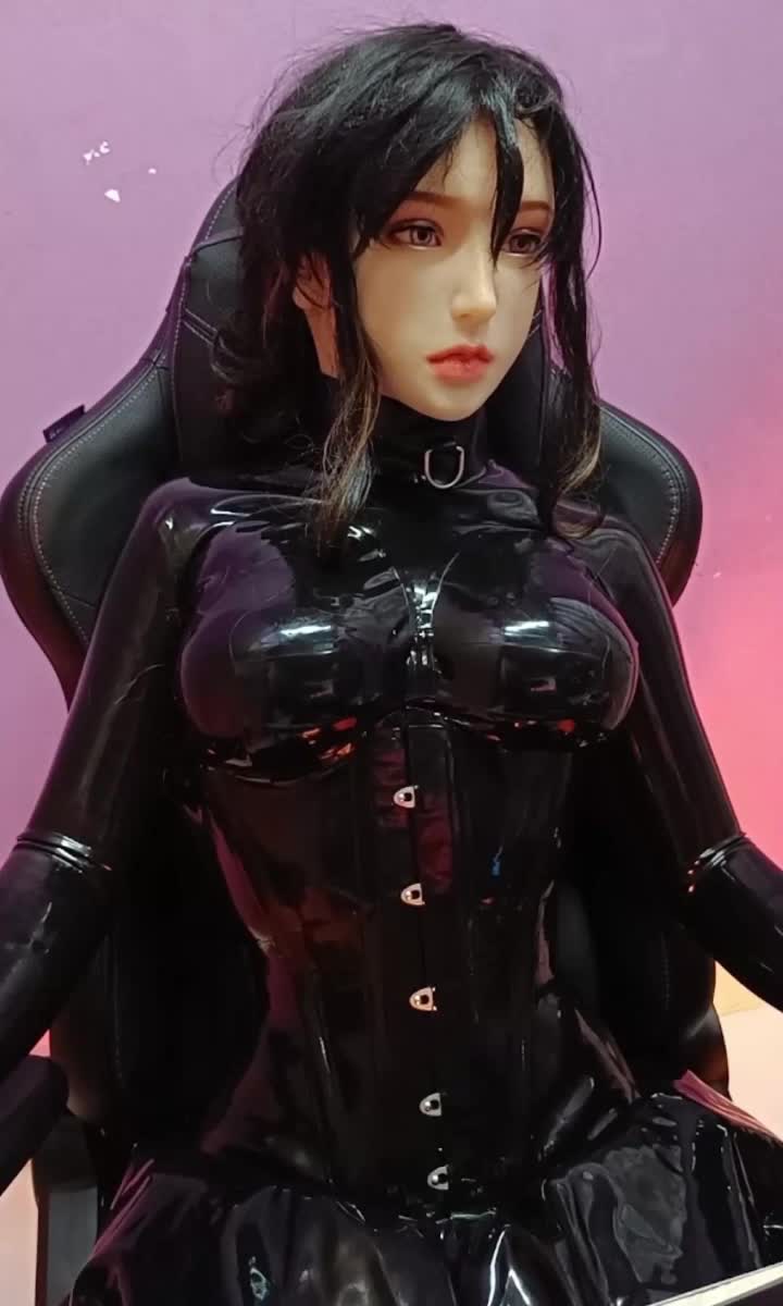 @Ellie_doll_twitch