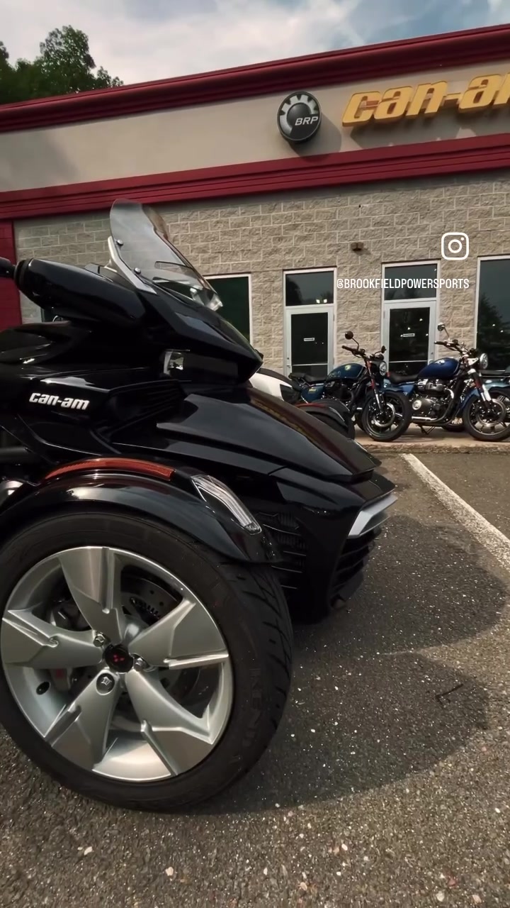 @Brookfield Powersports