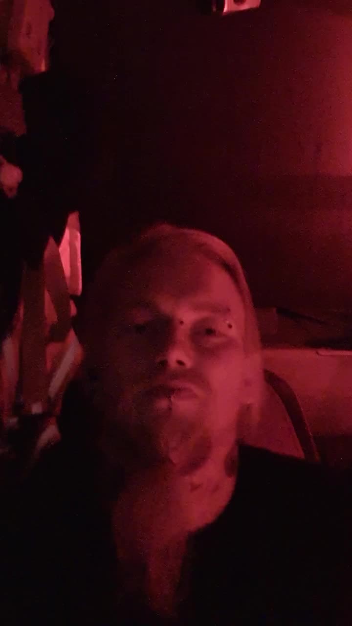 @Truckerbasti88