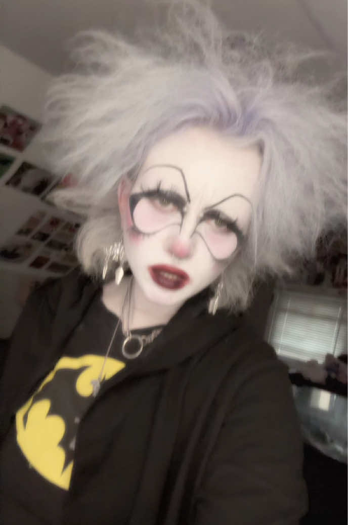@dollygoth666